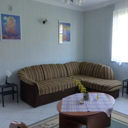 Apartment Orwa - Fenyofa Koez Zalakaros