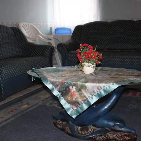 Orwa - Fenyofa Koez Apartment
