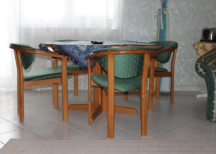 Orwa - Fenyofa Koez *